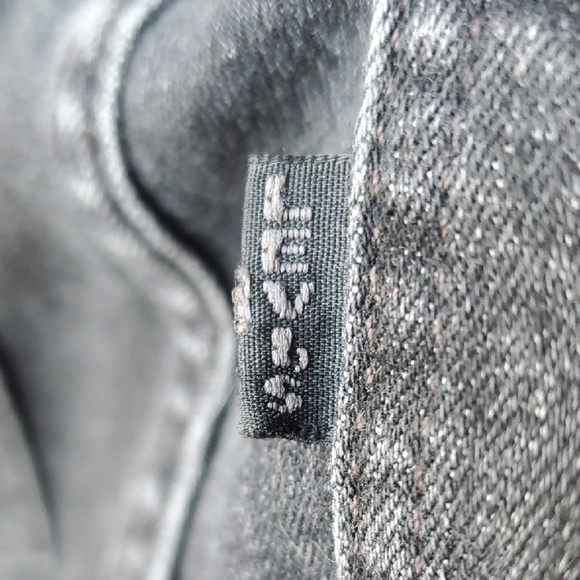 Levi's Premium Black skinny  Overalls with Classic Bib Front and Sturdy Denim - Picture 10 of 15